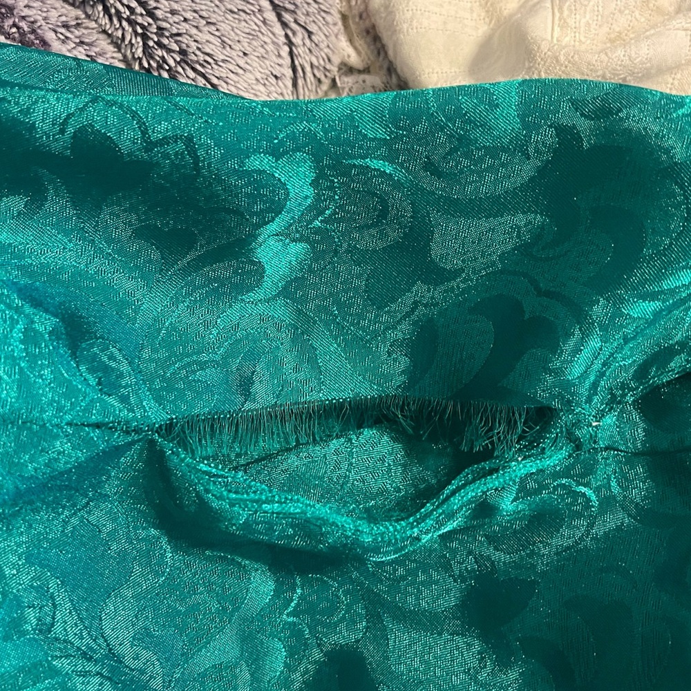 Victoria's Secret Teal Robe - Picture 8 of 8